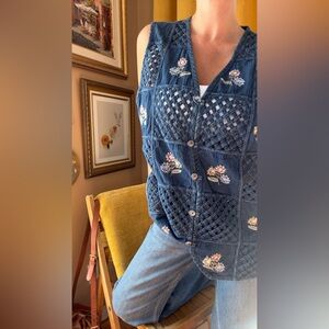 Vintage Cottagecore Embroidered Lightweight Denim Button Down Vest
